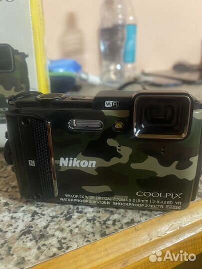 Nikon aw130