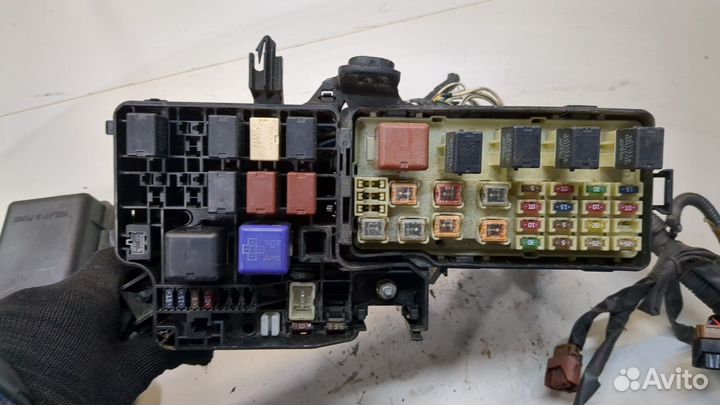 Блок предохранителей Toyota Camry, 2002