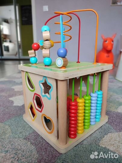 Развивающие игрушки