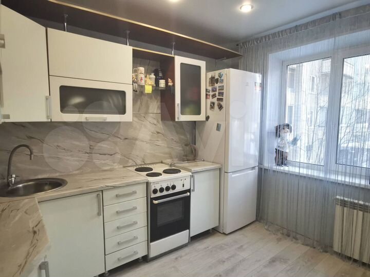 3-к. квартира, 63,8 м², 2/10 эт.