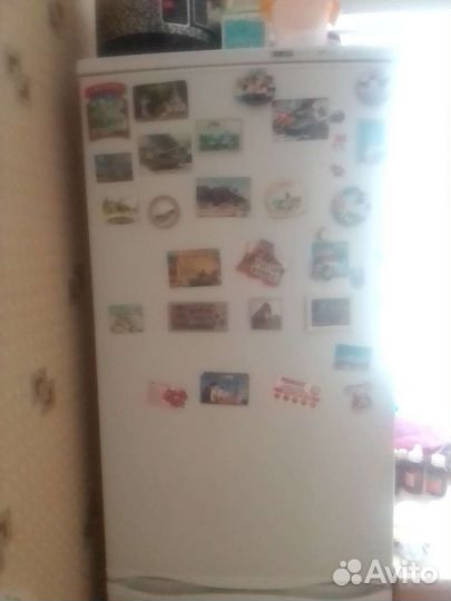 Полка для бутылок в холодильник atlant