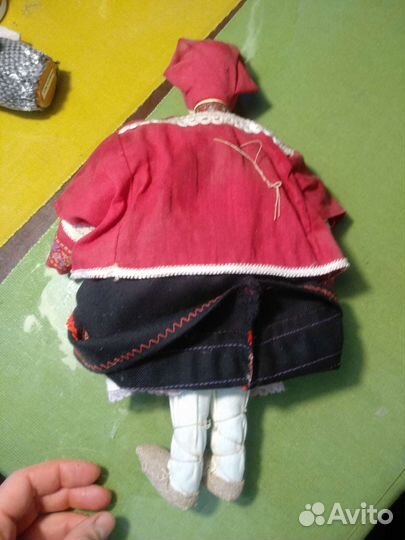 Кукла в национальном костюме