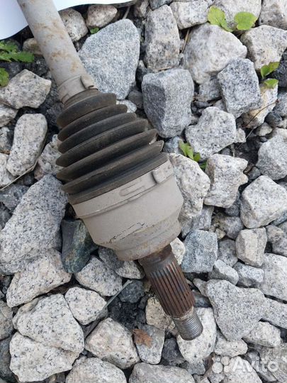 Привод передний правый mazda 3 bl z6