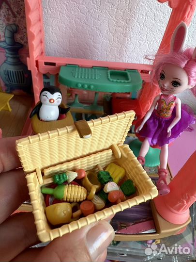 Домик энчантималс