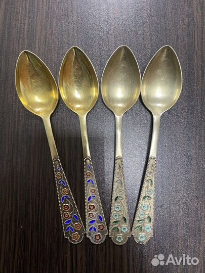 Ложки серебряные чайные