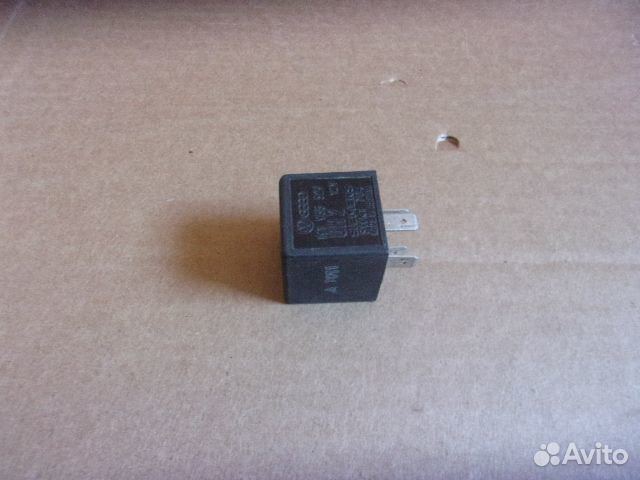 VW Golf Passat, 83-96г., реле заднего с/очистителя
