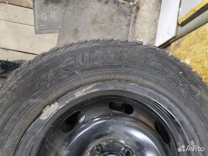 Yokohama Ice Guard Stud IG55 195/65 R15