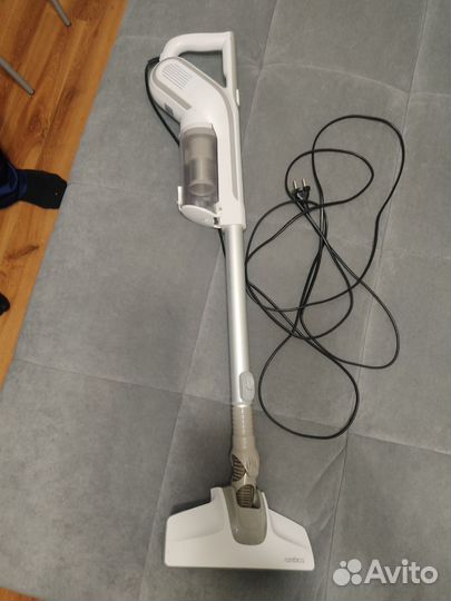 Вертикальный пылесос