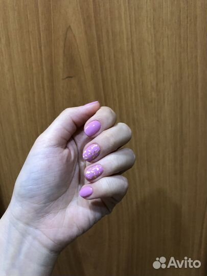 Мастер маникюра на дому кировский район