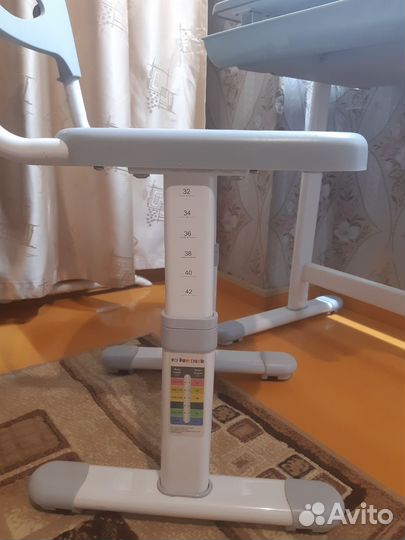 Растущая парта и стул