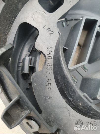 Решетка радиатора Volkswagen Golf plus 2.0 BLX