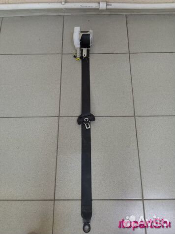 Ремень передний правый Toyota Corolla E210