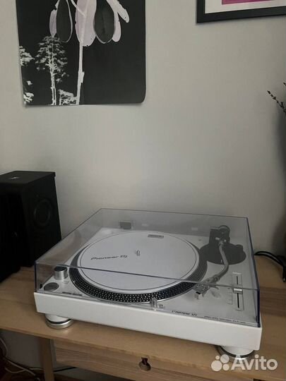Проигрыватель винила Pioneer PLX-500-W
