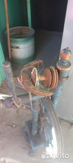 Прялка старинная