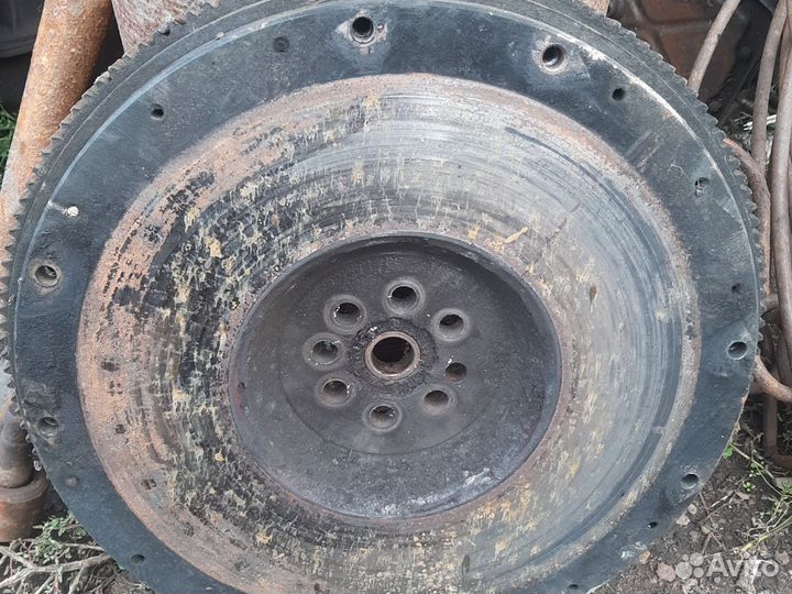 Коробка бычок с маховиком