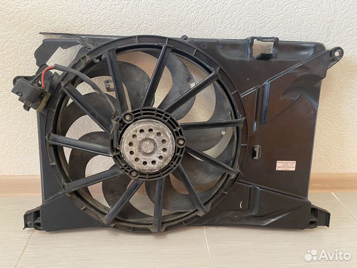 Вентилятор радиатора Opel Mokka