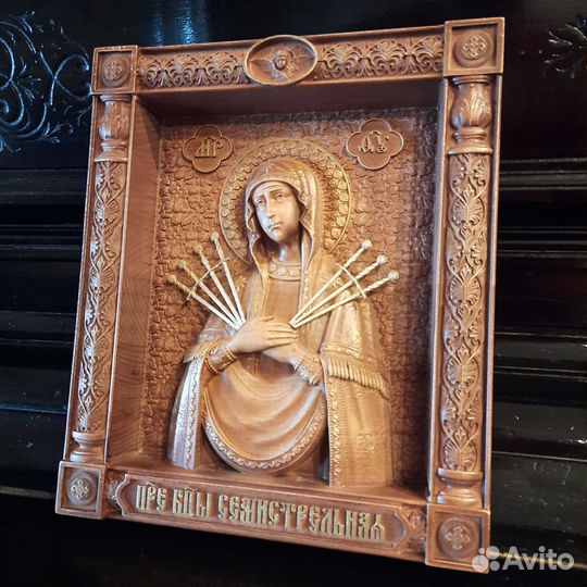 Резные иконы из дерева
