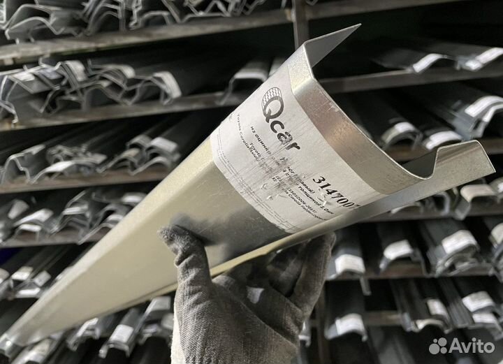 Порог правый Toyota Corolla E140E150 2006-2013(1мм