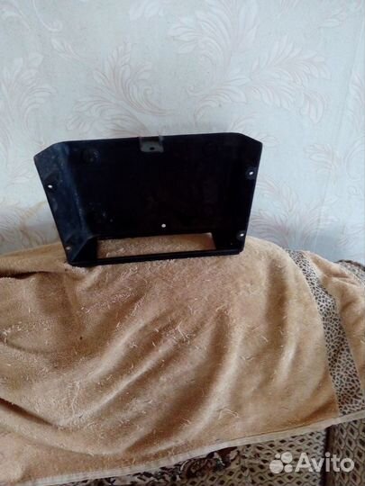 Корпус для крепления радиоприемника