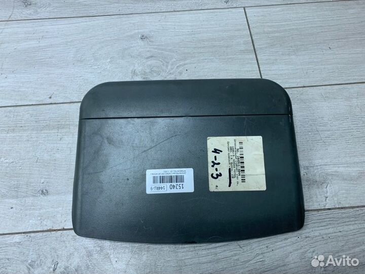 Дополнительный (третий) стоп сигнал крышки