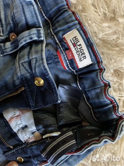 Джинсы Tommy Hilfiger