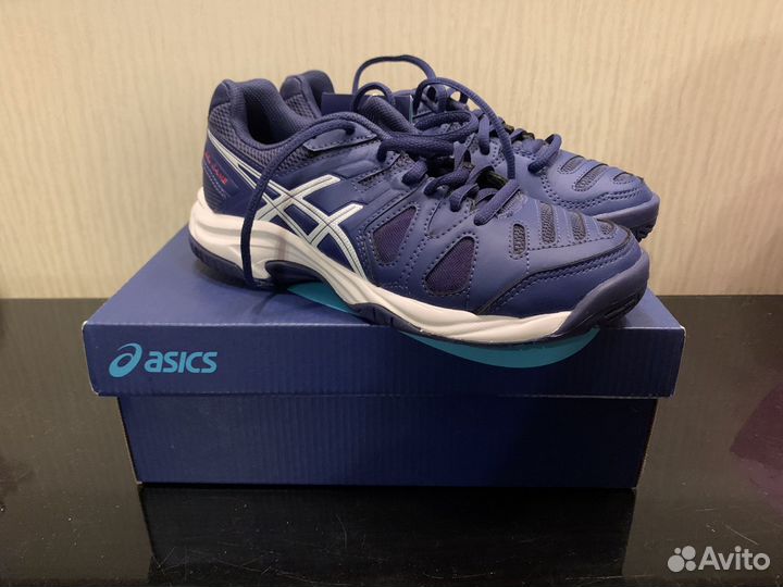 Кроссовки для большого тенниса asics