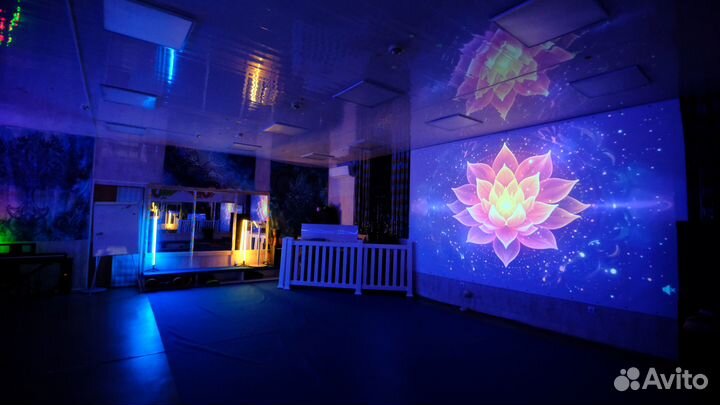 Зал для танцев и йоги