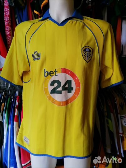 Футбольная форма Лидс