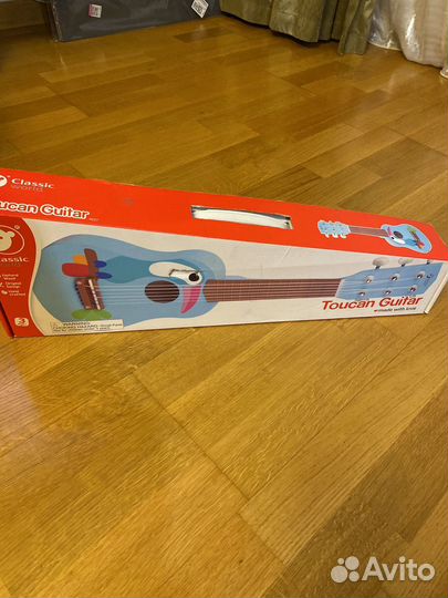 Гитара деревянная