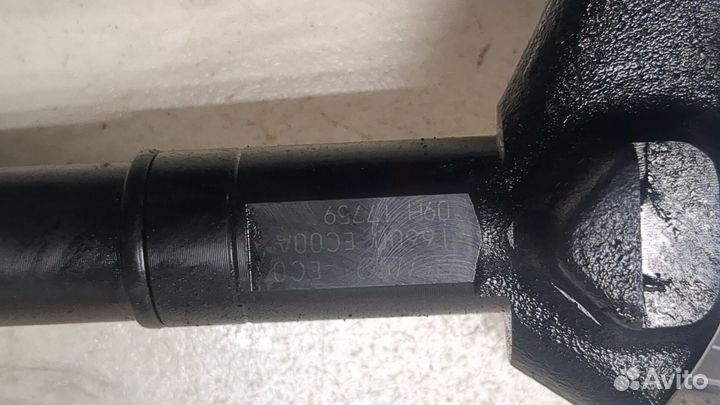 Форсунка топливная Nissan Pathfinder, 2006