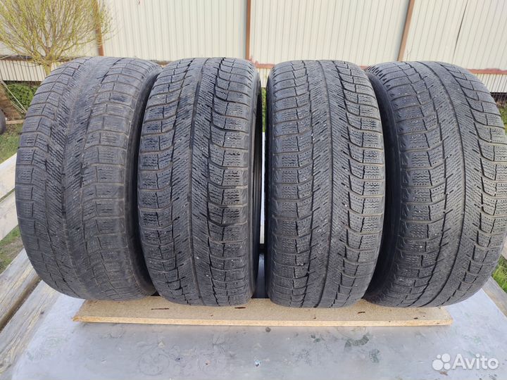 Michelin X-Ice 215/55 R16