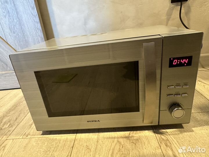 Микроволновая печь supra