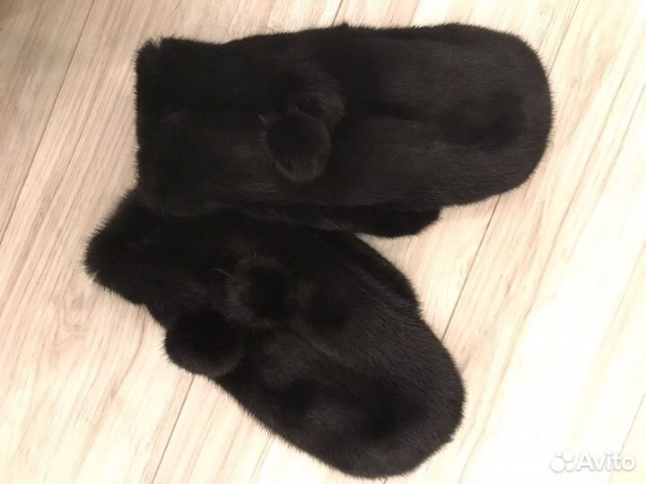 Норковые перчатки