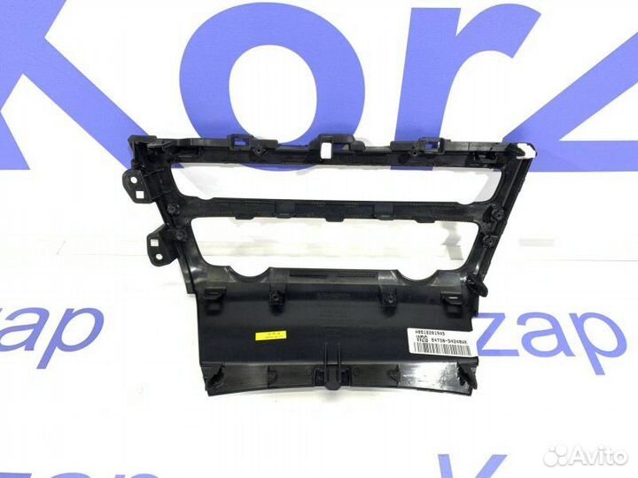 Накладка торпедо Kia Optima 4 JF