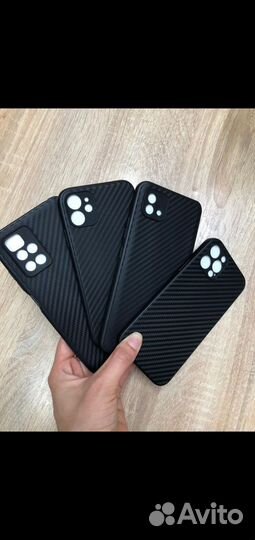 Чехлы на очень многие модели телефонов, разные