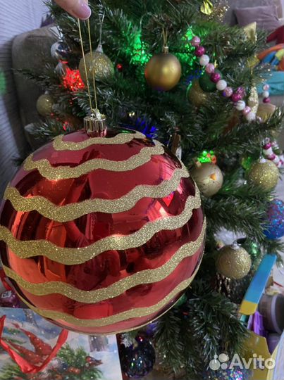 Шарик новогодний