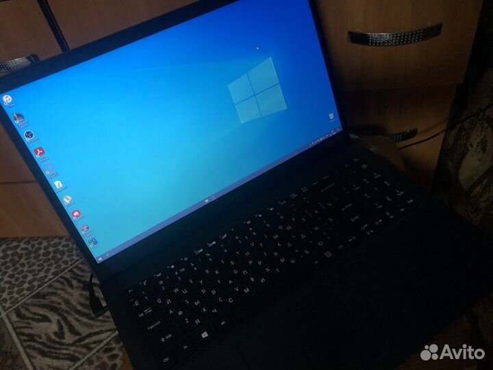 Acer extensa EX 215-32-PON2