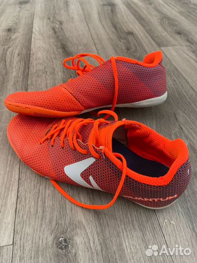 Футзалки demix 38