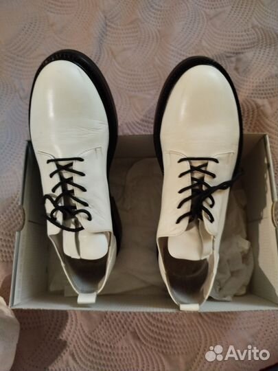 Полуботинки женские 40 размер