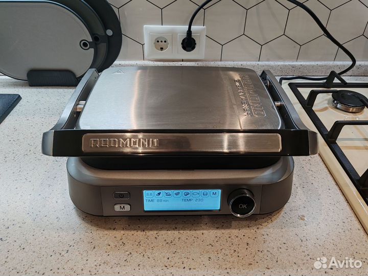 Электрогриль Redmond SteakMaster RGM-M816P