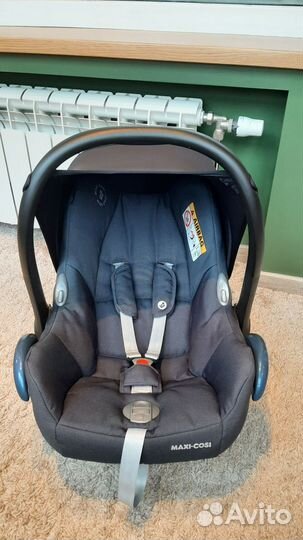 Автолюлька maxi cosi cabriofix