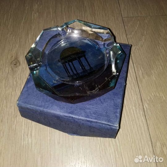 Коллекционная пепельница стекло