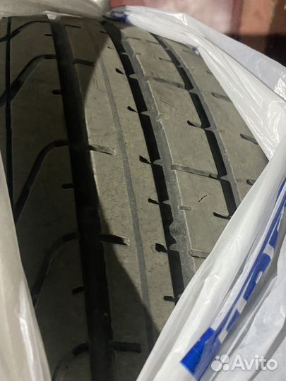 Pirelli P Zero 235/40 R18 97V