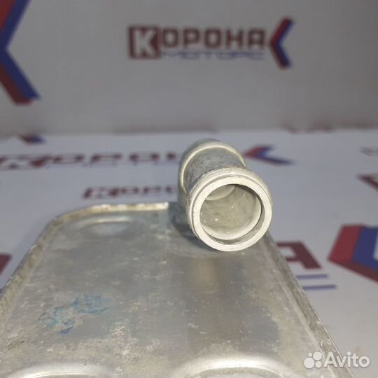 Радиатор охлаждения масла audi A6