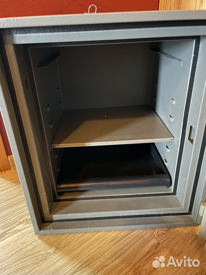 Сейф огнестойкий valberg FRS-51 EL