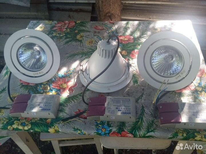 Мощный фонарь прожектор 3шт