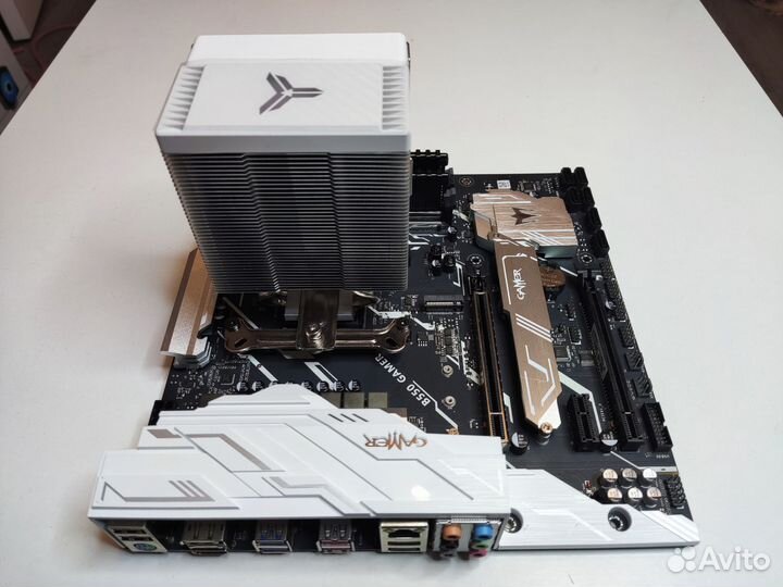 Комплект: Ryzen 5600, B550, 16Gb, кулер