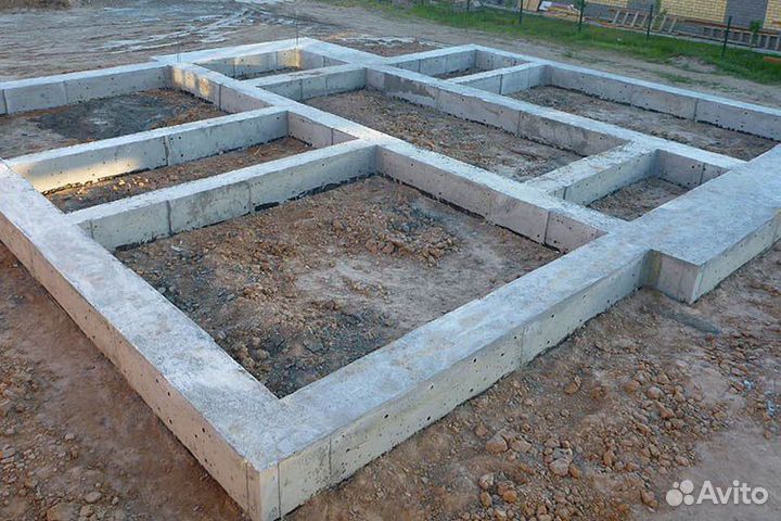 Бригада строителей