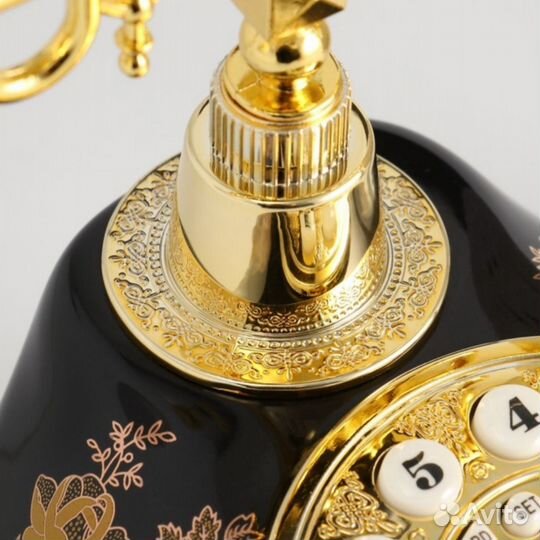 Ретро телефон