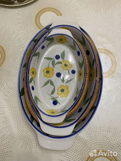 Набор блюдец